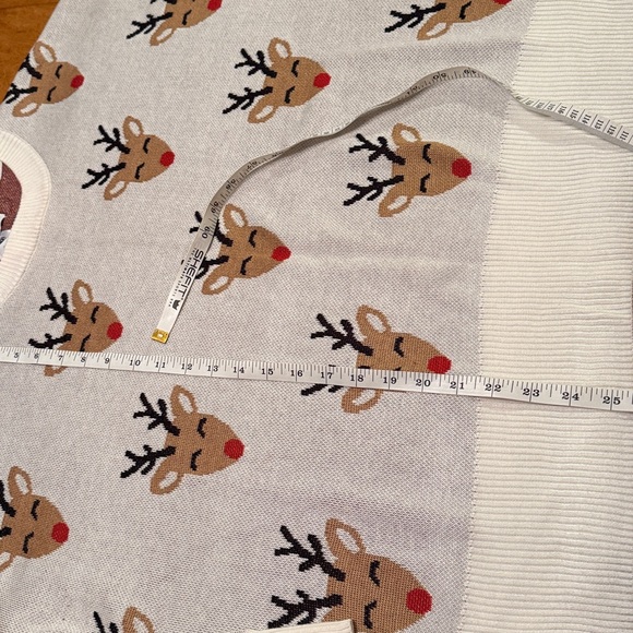 Beach Riot for Anthropologie absolutely love this Reindeer Pattern Sweater SZ XL - Picture 7 of 10
